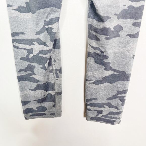 Athleta Girl Large 12 Gray Camo Printed Chit Chat Capri Leggings Workout Active - Picture 7 of 11